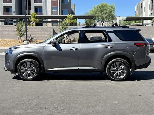 2025 Nissan Pathfinder SV FWD