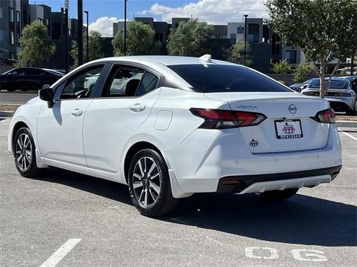 2025 Nissan Versa 1.6 SV