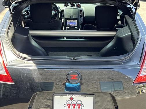 2018 Nissan 370Z Sport