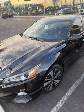 2021 Nissan Altima 2.5 SV