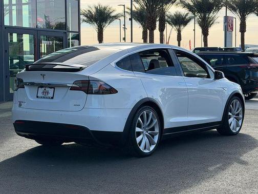 2016 Tesla Model X 90D