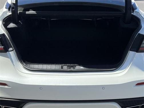 2023 Nissan Maxima SV Xtronic CVT