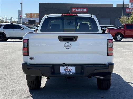 2025 Nissan Frontier S