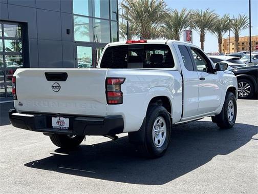 2025 Nissan Frontier S