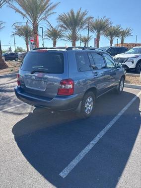 2005 Toyota Highlander Base