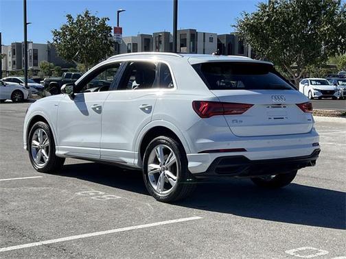 2020 Audi Q3 45 S line Premium