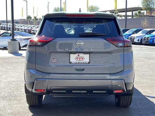 2025 Nissan Rogue SL