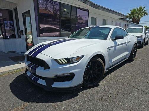 2016 Ford Shelby GT350 Base