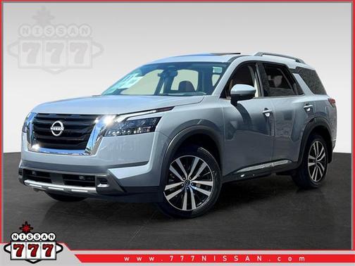 2025 Nissan Pathfinder Platinum 4WD