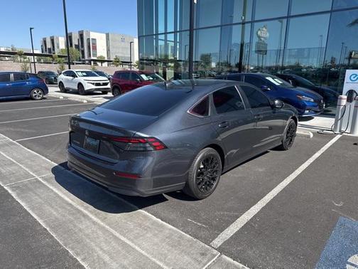 2023 Honda Accord LX 1.5T