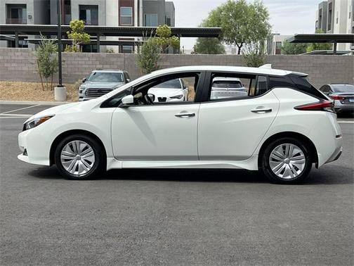 2023 Nissan Leaf S 40 kWh