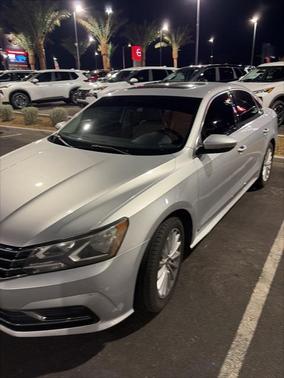 2017 Volkswagen Passat 1.8T SE