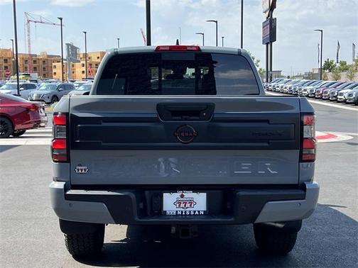 2025 Nissan Frontier PRO-X