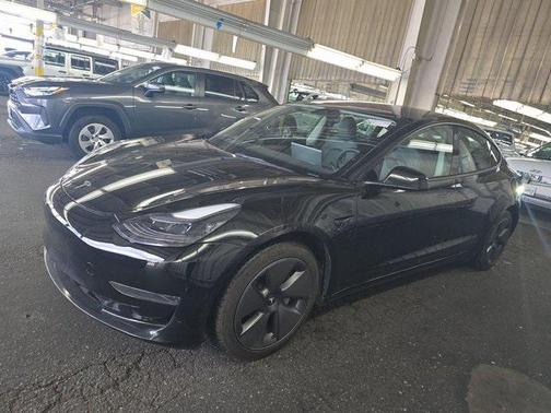 2023 Tesla Model 3 Standard Range