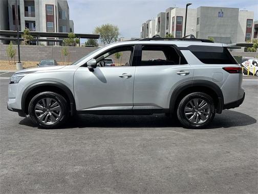 2025 Nissan Pathfinder SV FWD