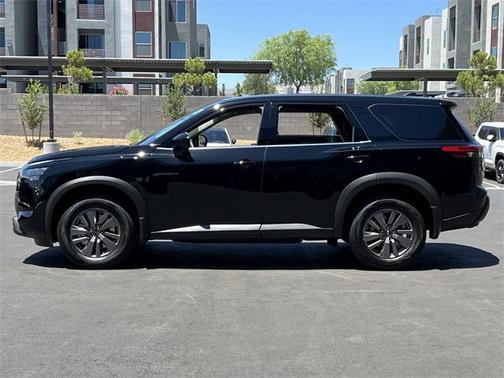 2025 Nissan Pathfinder S 4WD