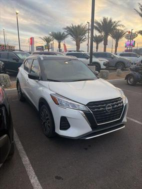 2023 Nissan Kicks SV