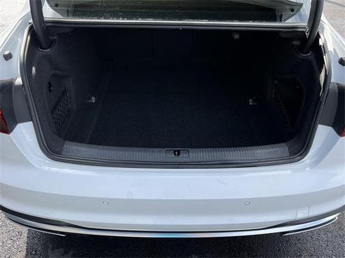 2023 Audi A4 45 S line Premium Plus