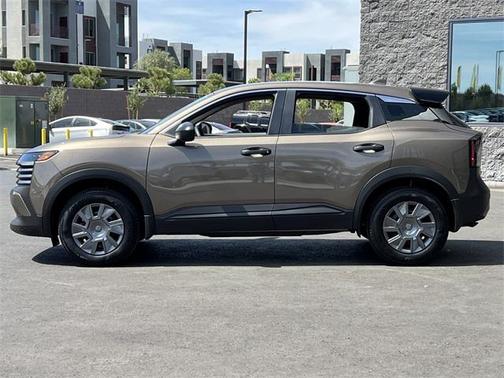 2025 Nissan Kicks S