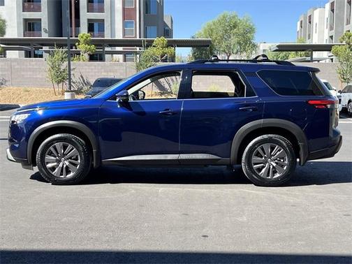 2022 Nissan Pathfinder SV 2WD