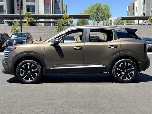 2025 Nissan Kicks SV