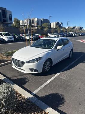 2016 Mazda Mazda3 i Grand Touring