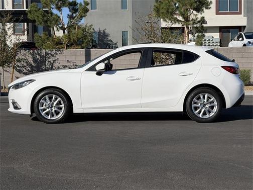 2016 Mazda Mazda3 i Grand Touring