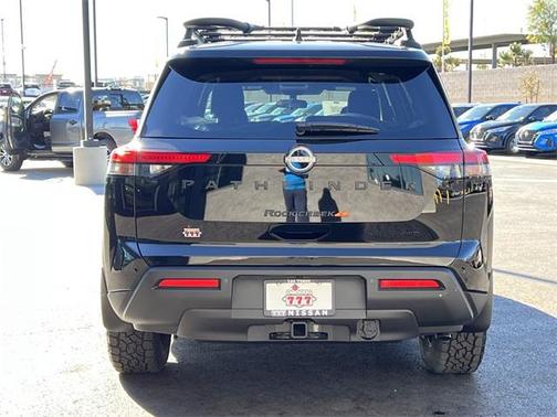 2025 Nissan Pathfinder Rock Creek 4WD