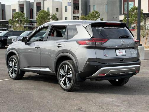 2021 Nissan Rogue Platinum