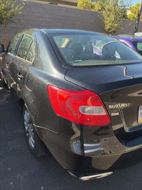 2010 Suzuki Kizashi SE