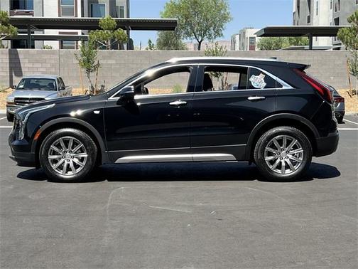 2021 Cadillac XT4 Premium Luxury