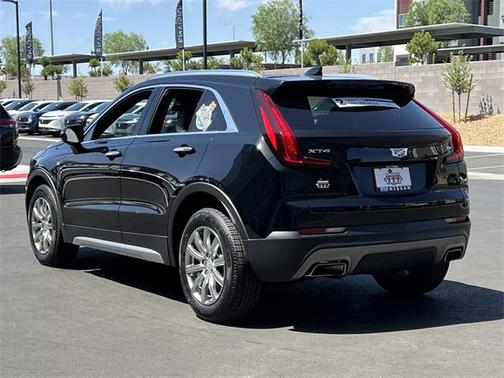 2021 Cadillac XT4 Premium Luxury