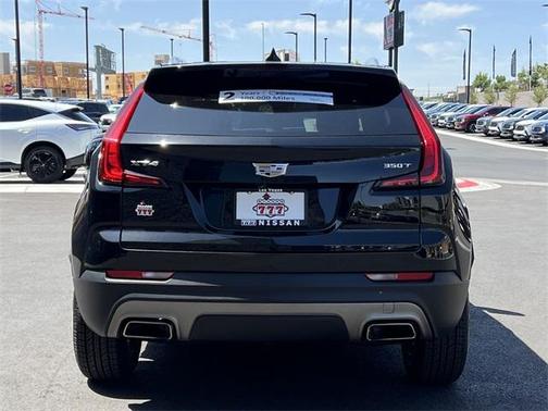 2021 Cadillac XT4 Premium Luxury