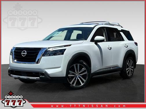 2025 Nissan Pathfinder Platinum 4WD
