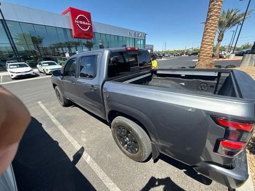 Gun Metallic 2024 Nissan Frontier SV