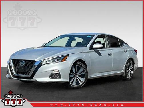 2021 Nissan Altima 2.5 SV