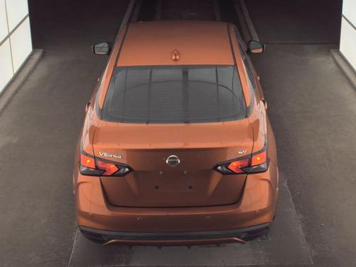 2021 Nissan Versa 1.6 SV