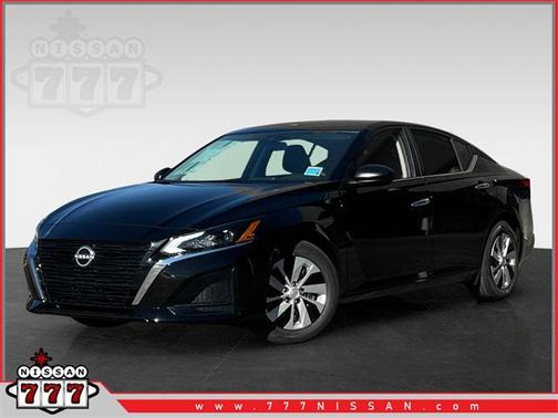 2025 Nissan Altima S FWD