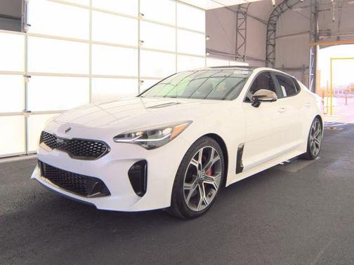 2019 Kia Stinger GT2