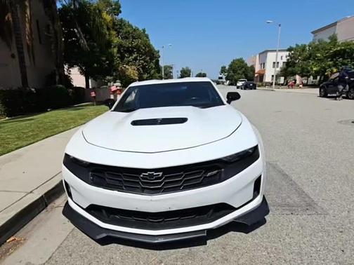 2021 Chevrolet Camaro RWD Coupe LT1