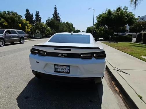 2021 Chevrolet Camaro RWD Coupe LT1