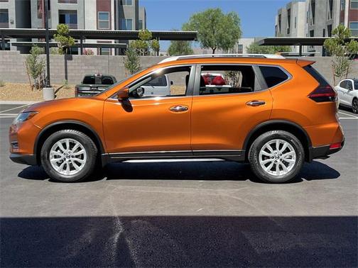 2018 Nissan Rogue SV