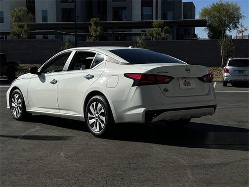 2025 Nissan Altima S FWD