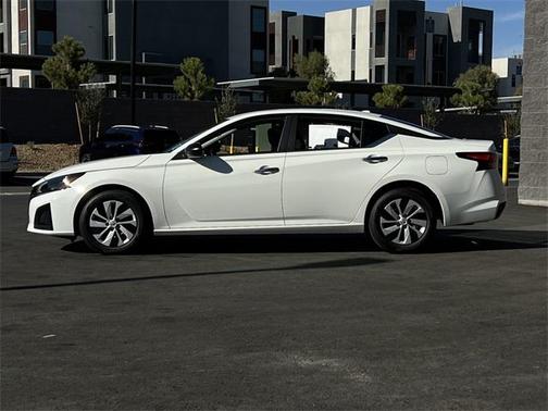 2025 Nissan Altima S FWD