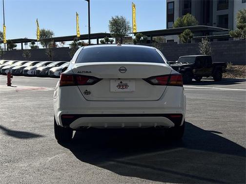 2025 Nissan Altima S FWD