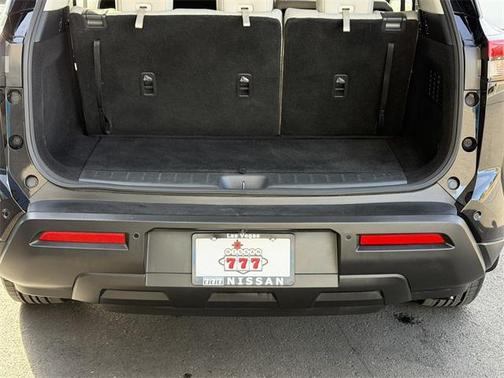 2023 Nissan Pathfinder SV FWD