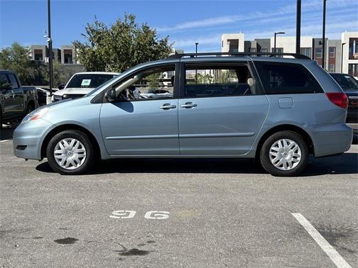 2009 Toyota Sienna CE
