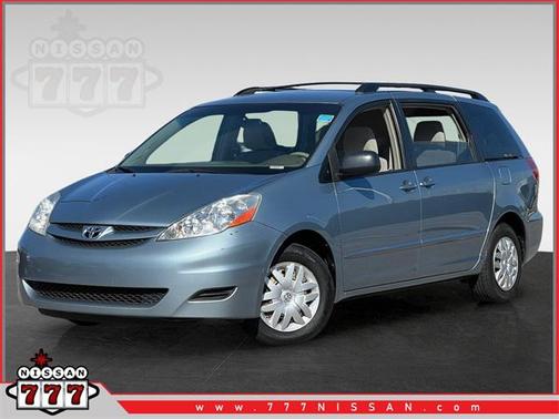 2009 Toyota Sienna CE
