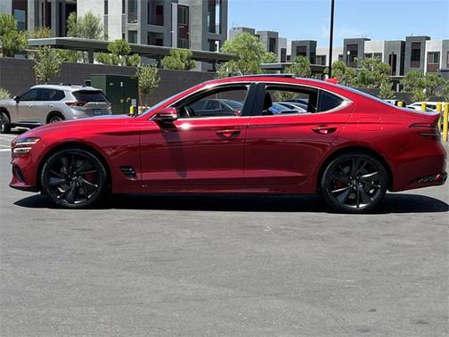 2022 Genesis G70 3.3T RWD
