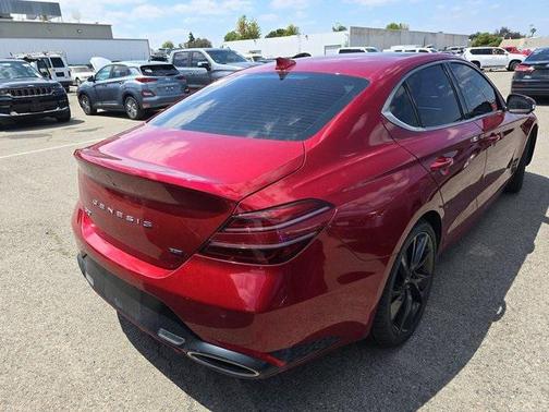 2022 Genesis G70 3.3T RWD